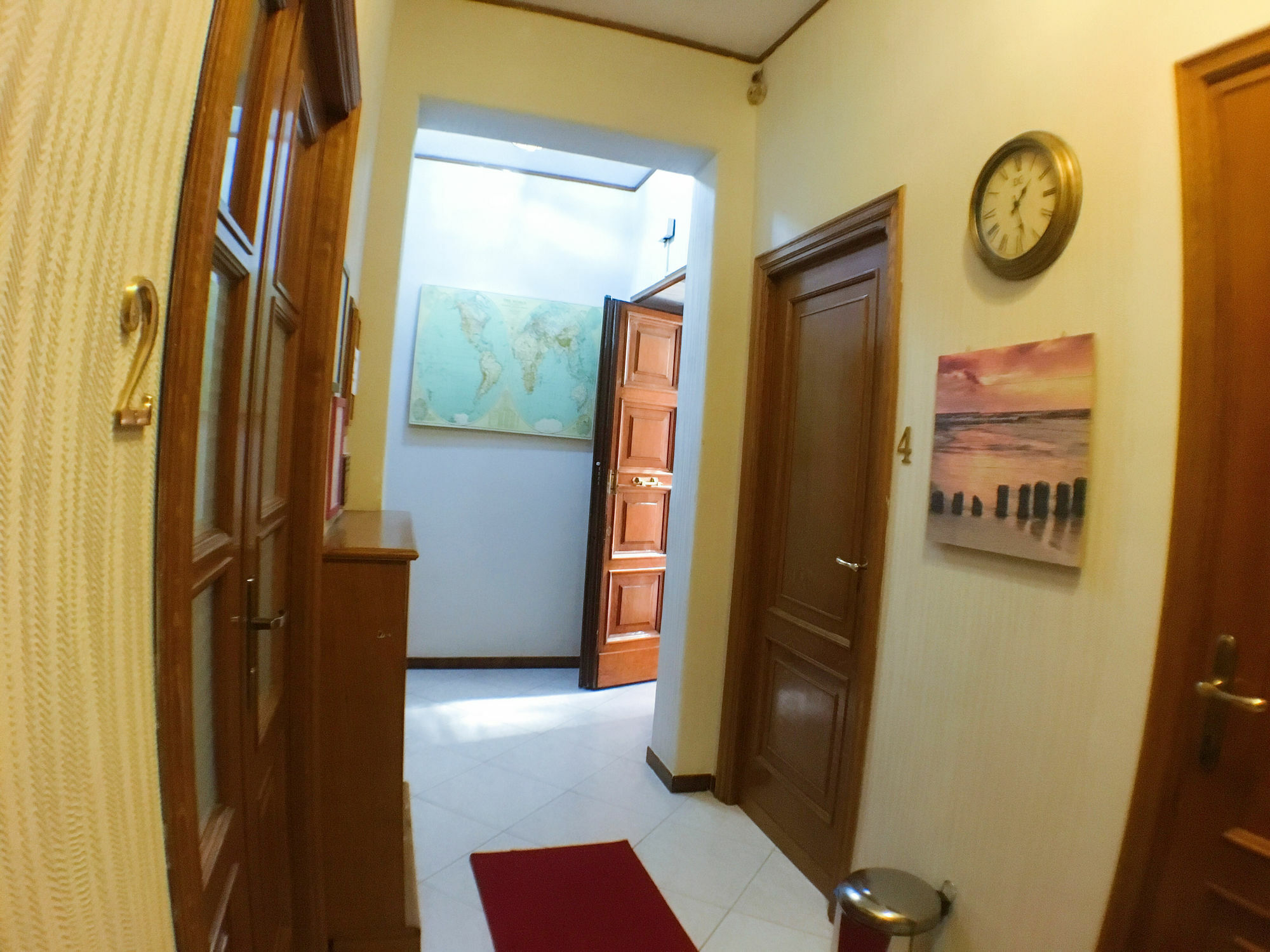 Zhihua Guest House Rome Exterior photo